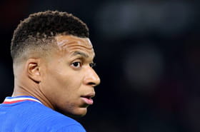 &quot;Il y a des choses bien plus importantes&quot;&nbsp;: l'hommage aux victimes du 13&nbsp;novembre plut&ocirc;t que la Coupe du monde, Mbapp&eacute; livre un message