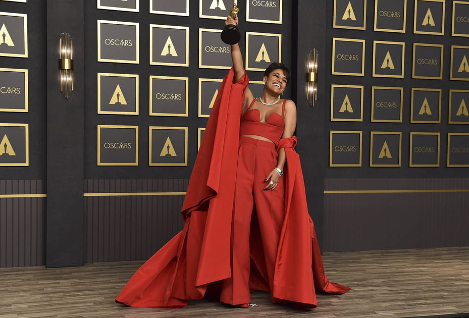 Ariana DeBose remporte l'Oscar de la Meilleure actrice dans un second r&ocirc;le