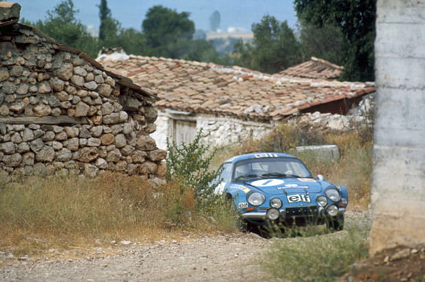 Sur les pistes grecques