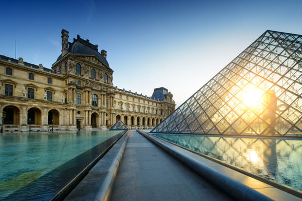 1er : Musée du Louvre, Paris