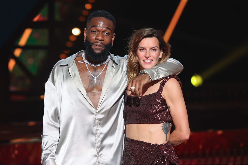 Tayc et Fauve Hautot re&ccedil;oivent leurs notes