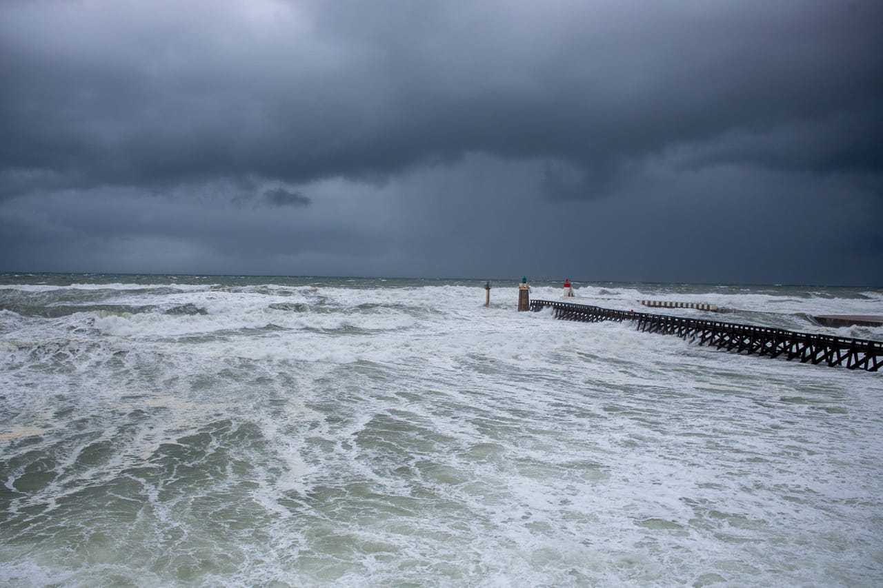 Pire que la pluie, ce phÃ©nomÃ¨ne qui arrive sur les cÃ´tes atlantiques est trÃ¨s dangereux