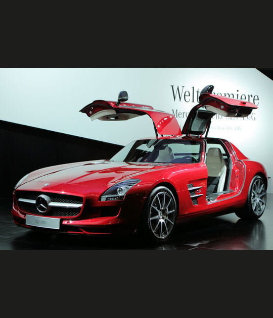 Mercedes SLS AMG