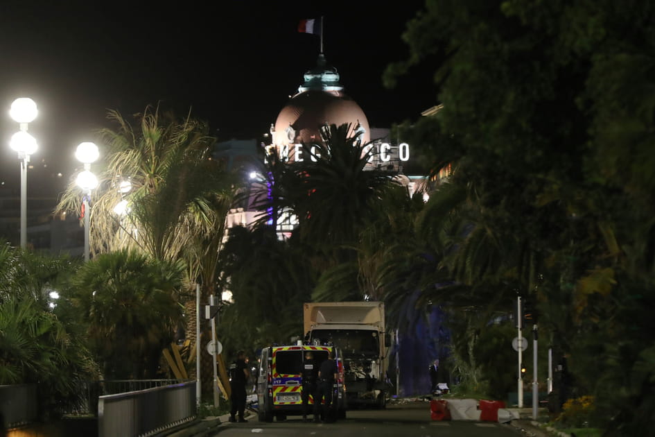 Le camion qui a fauch&eacute; la foule