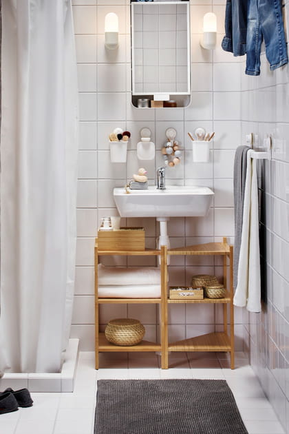 L'espace sous le lavabo&nbsp;: ajouter des rangements