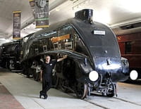 Convois exceptionnels : Deux locomotives historiques