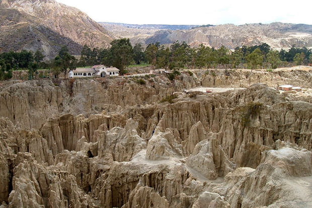 La Vallée de la Lune et ses stalagmites