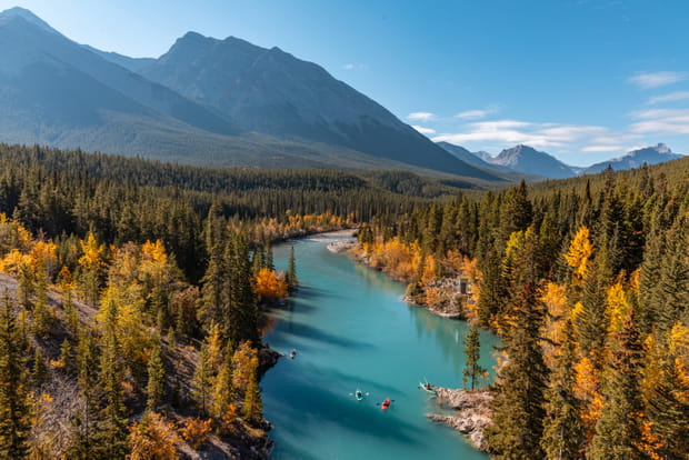 Une virée en kayak sur Abraham Lake à Nordegg au Canada