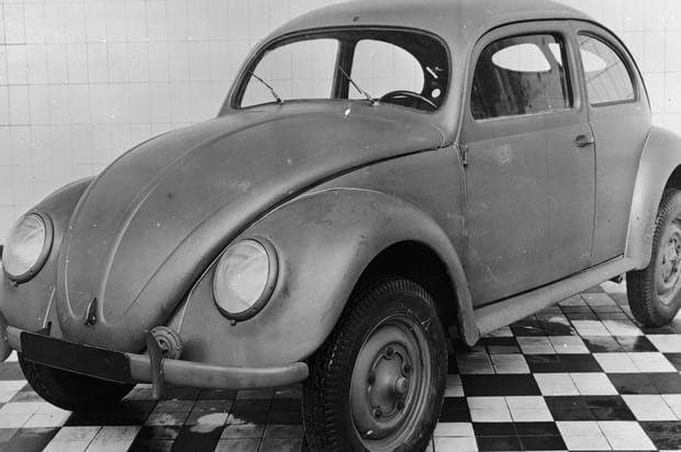 1945 : début de la production