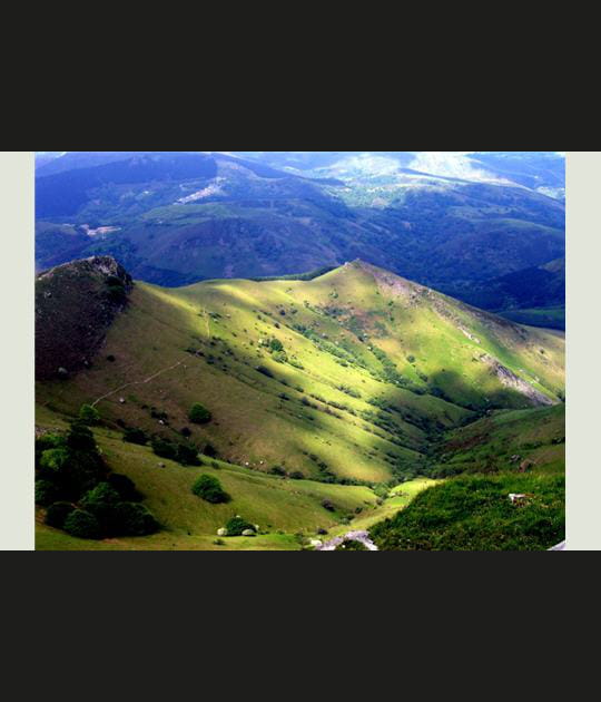 Ombres sur la Rhune