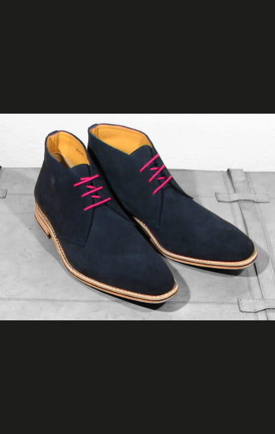 Chaussures d&eacute;contract&eacute;es pour&nbsp;la&nbsp;belle&nbsp;saison