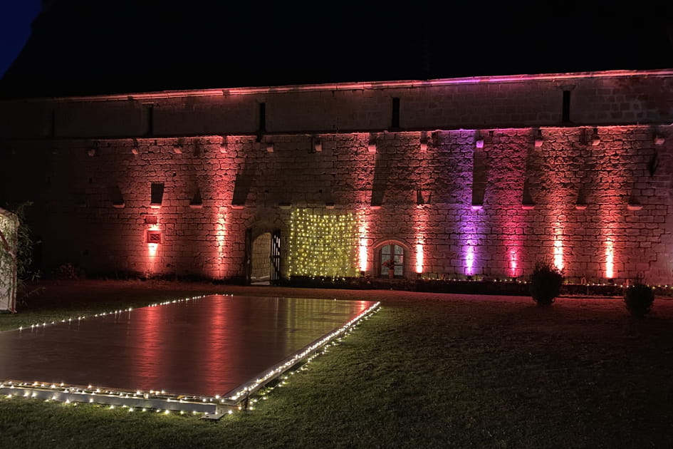 L'abbaye de la Clart&eacute;-Dieu au flambeau