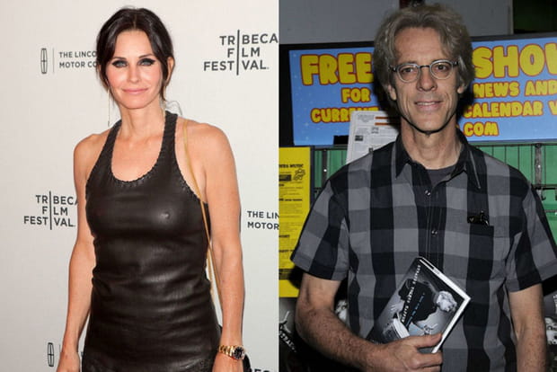 Courteney Cox est la cousine du batteur du groupe Police