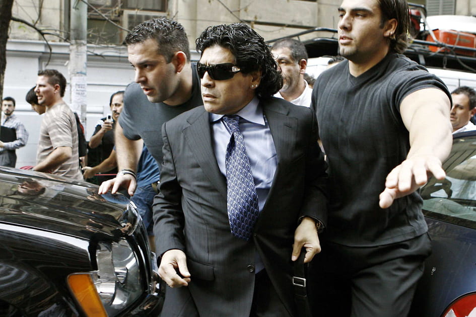 Diego Maradona, une vie d'exc&egrave;s entre ombre et lumi&egrave;re
