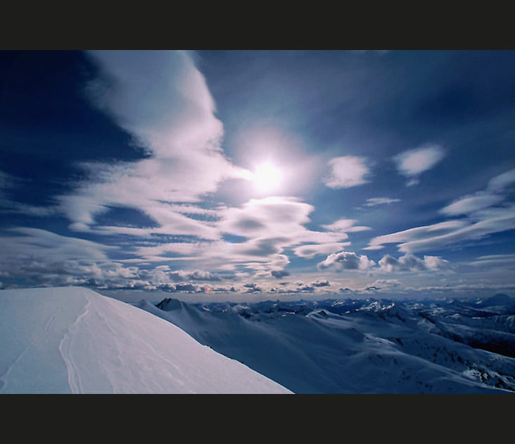 Le Mont Blanc entre ciel et neige