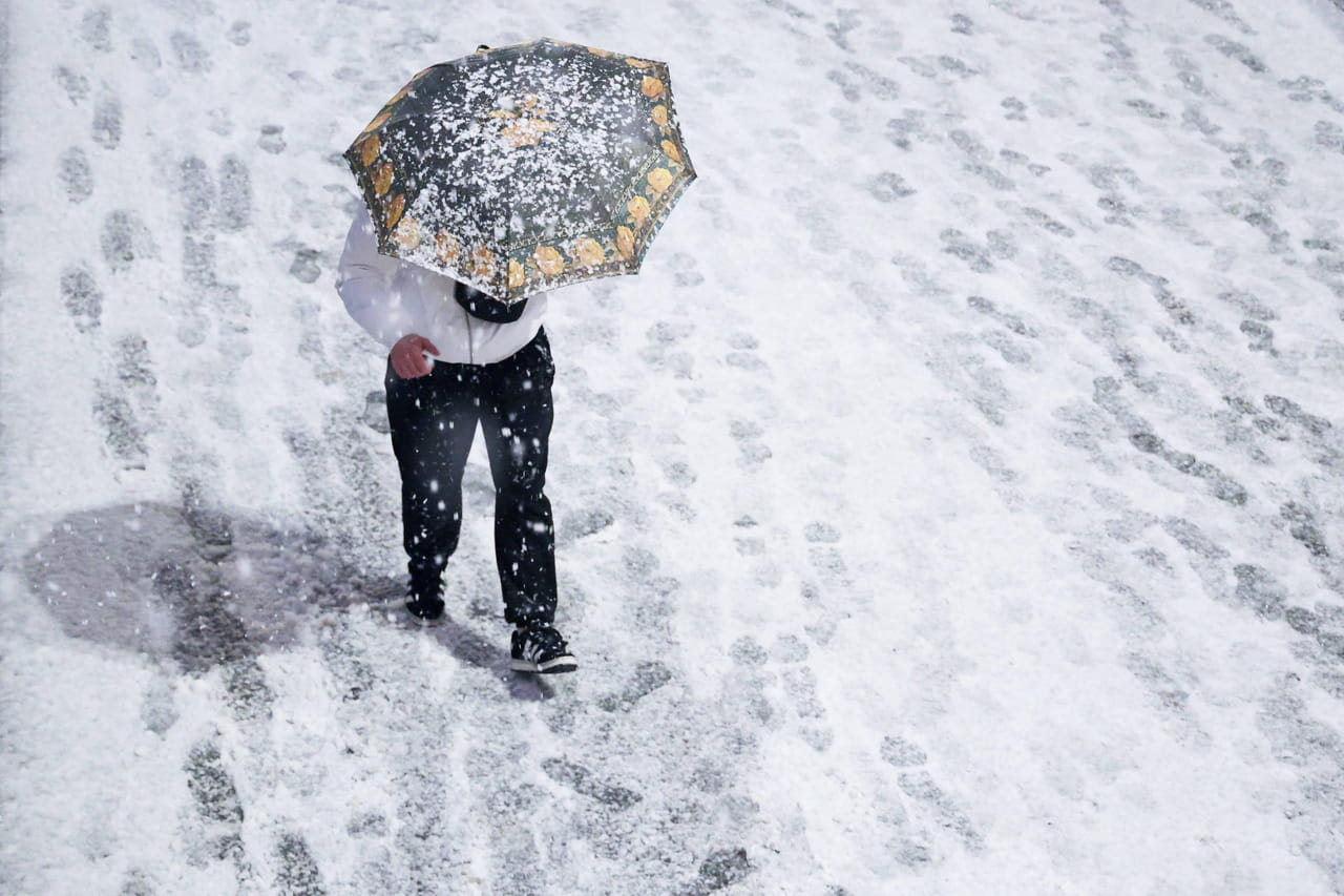 Neige et verglas en France : presque tout le pays en vigilance ! Les alertes "grand froid" activées