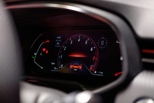 Le mode Sport change l'affichage des compteurs