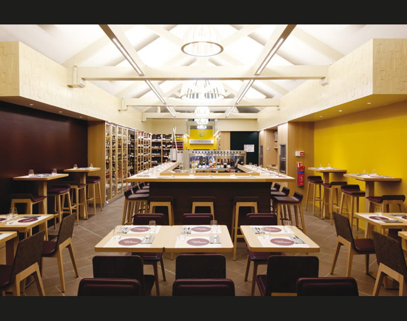 Des bars &agrave; vins Nicolas