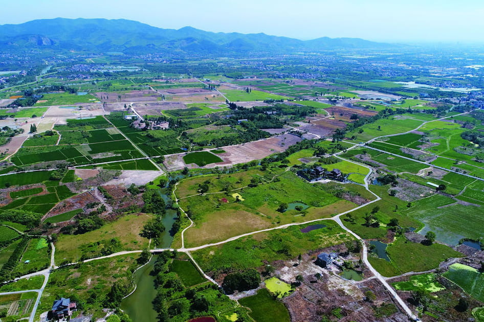 Ruines arch&eacute;ologiques de la cit&eacute; de Liangzhu en Chine