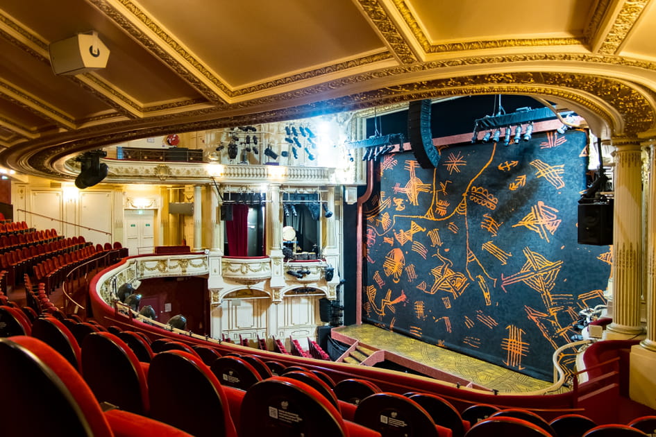 L'envers du d&eacute;cor du th&eacute;&acirc;tre Mogador