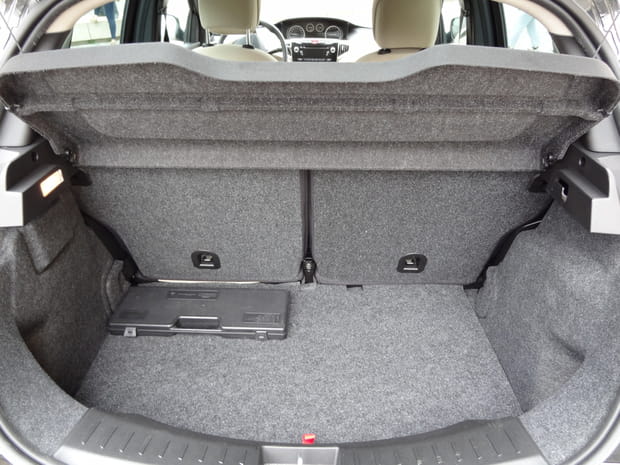 Un petit coffre accessible