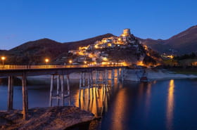 Ce village &agrave; 1&nbsp;heure de Rome est ignor&eacute; des touristes, la vue y est pourtant sublime