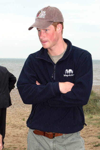 L' &quot;&eacute;pisode humiliant&quot; du d&eacute;pucelage du prince Harry&nbsp;racont&eacute; dans &quot;Le Suppl&eacute;ant&quot;