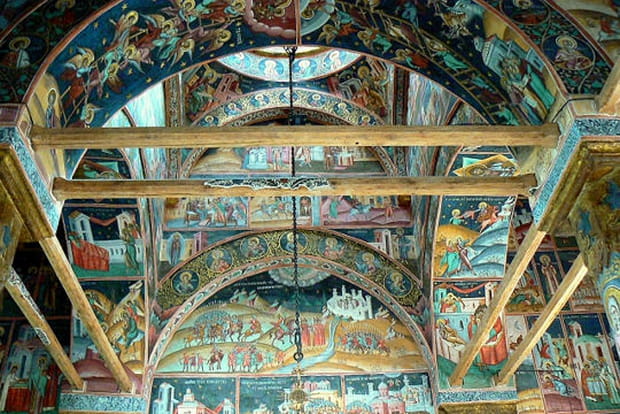 Dans le monastère de Horezu en Roumanie