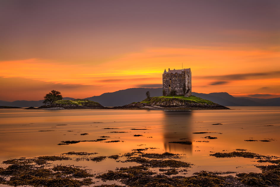 Sur un ch&acirc;teau des Highlands, en &Eacute;cosse