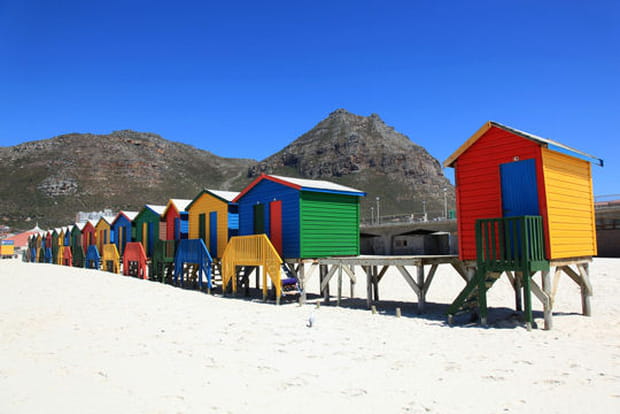 Cabines de plage colorées