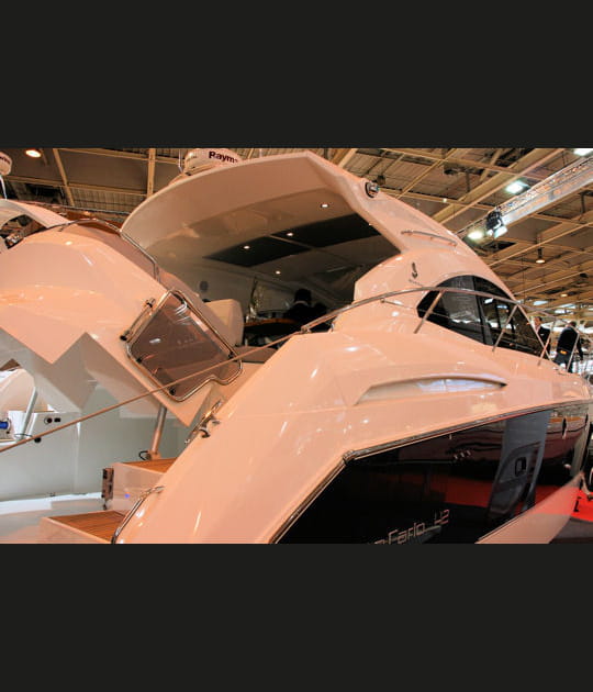 Monte Carlo 42&nbsp;Hard Top