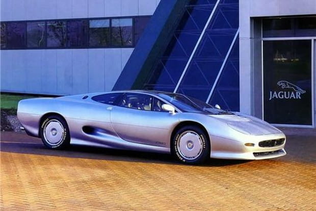 Jaguar XJ 220