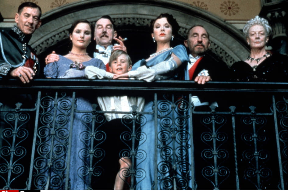 Maggie Smith incarne un r&ocirc;le d'envergure dans &quot;Richard III&quot; (1995)
