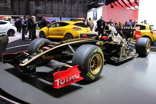 Une Formule 1 au Salon de Genève