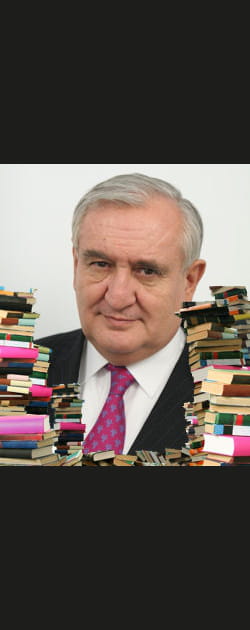 26. Jean-Pierre Raffarin&nbsp;: 1&nbsp;850&nbsp;pages