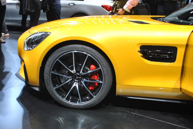 Gros freins ventilés