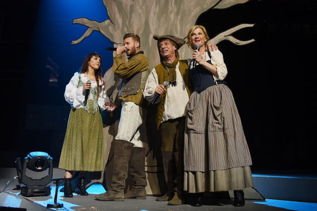 Près de mon arbre...