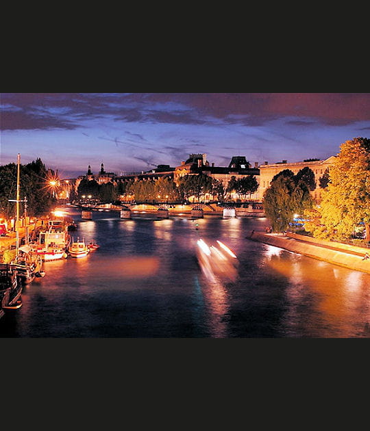 Paris by night
