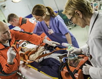 Urgences : Urgentistes au Mans : la course contre la mort