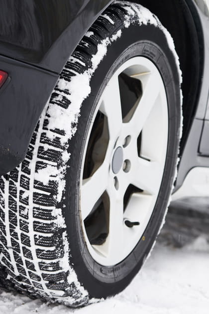 Quelle diff&eacute;rence entre pneus hiver et pneus &eacute;t&eacute;&nbsp;?