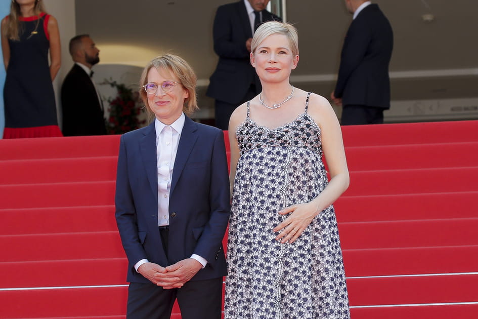 Michelle Williams enceinte sur le tapis rouge