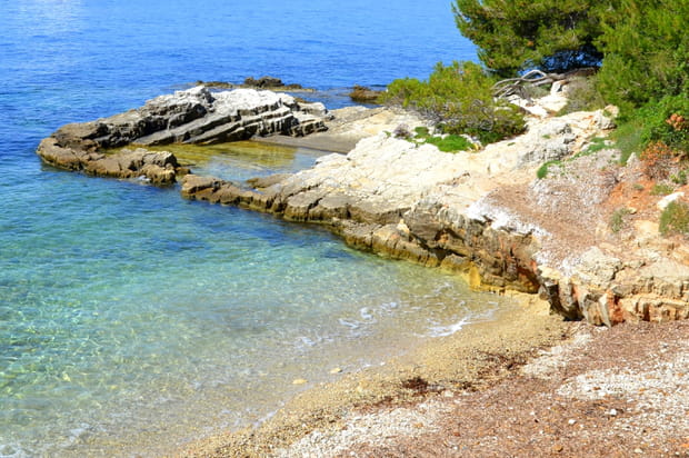 Les criques du Dragon de l'île Sainte-Marguerite, Alpes-Maritimes