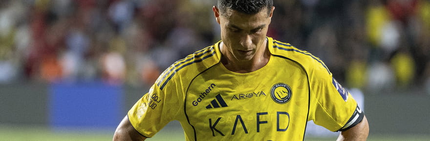 Cristiano Ronaldo en contact avec le Bar&ccedil;a