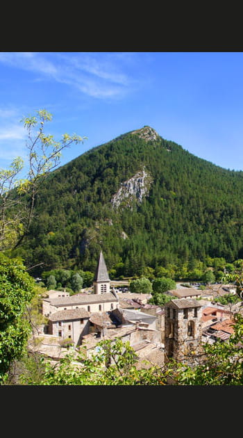 Sous-pr&eacute;fectures : les &eacute;conomies possibles