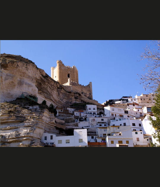 Ch&acirc;teau d'Alcal&aacute; del J&uacute;car