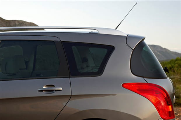 Lunette arrière indépendante