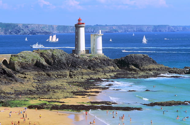 Le goulet de Brest, le passage maritime incontournable