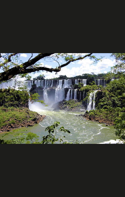 Les chutes d'Igua&ccedil;u, Am&eacute;rique du sud