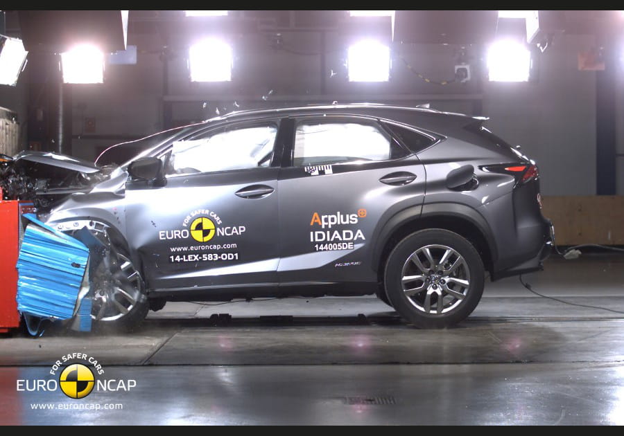 Lexus NX (2014)