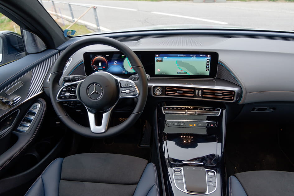 Le souci du d&eacute;tail pouss&eacute; &agrave; l'extr&ecirc;me &agrave; bord du Mercedes EQC